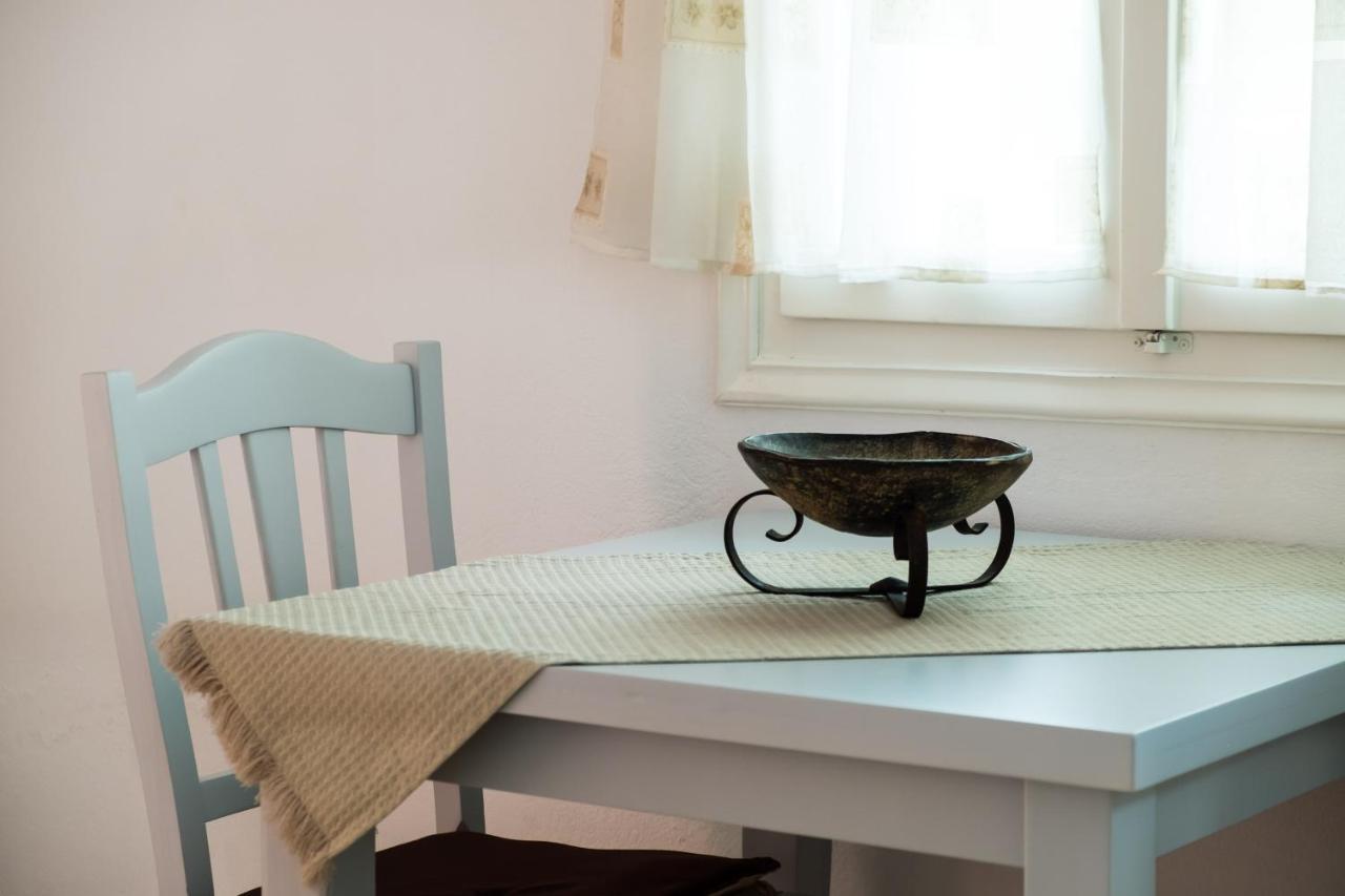 Cozy & Peaceful Apartment In Chalki Khalkíon Екстериор снимка
